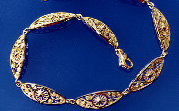 Filigrangoldschmuck Armband aus 750er Gelbgold (AB 1a) 