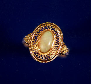 Filigrangoldschmuck Ring aus 750er Gelbgold mit Brillant (R 15) 